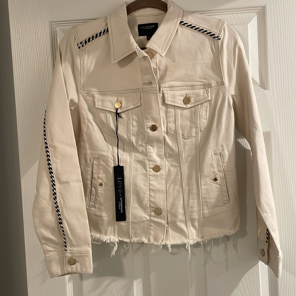NWT | LIVERPOOL Los Angeles Ivory Denim Jacket Raw Hem‎ Black White Piping Small